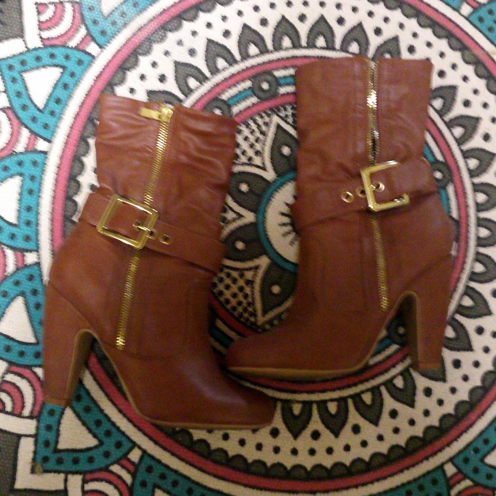 Faux-fur Lined Boots!